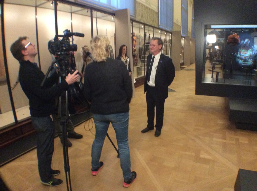 288727BD-5B1A-4C28-9919-CC97E62F6C25